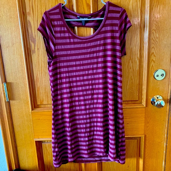 Billabong Dresses & Skirts - Billabong dress size L